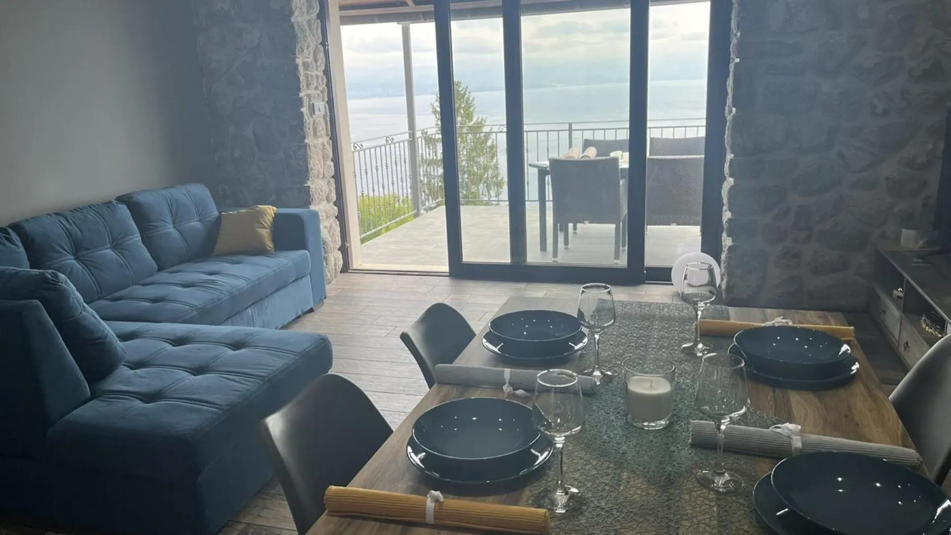 Splendid Holiday Home With Panoramic Sea Views Moscenicka Draga